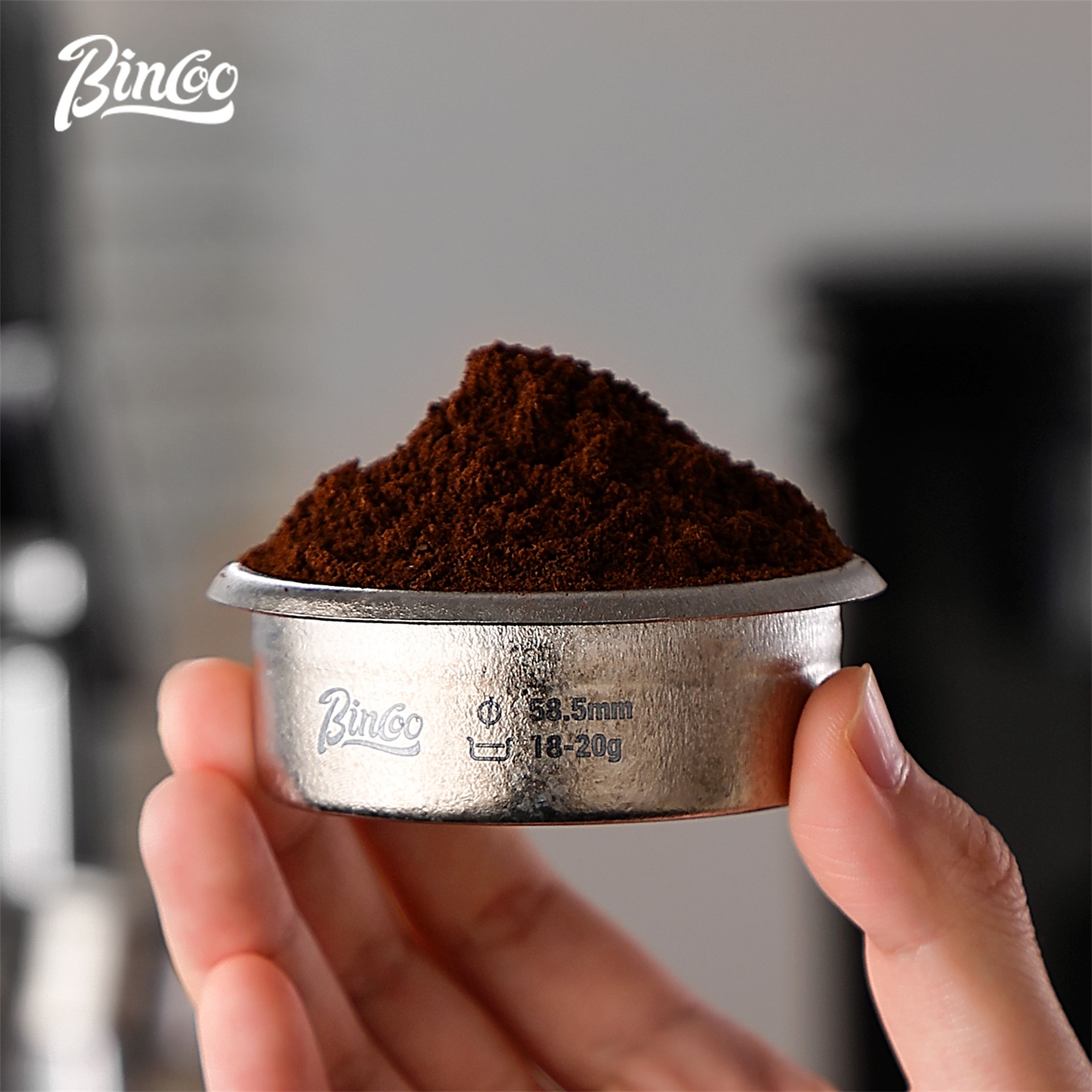Coffee Distribution Tool - Cesta portátil de precisão de titânio